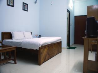 Hotel Maya Regency Bhīm Tāl Extérieur photo