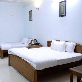 Hotel Maya Regency Bhīm Tāl Extérieur photo