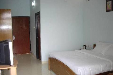 Hotel Maya Regency Bhīm Tāl Extérieur photo